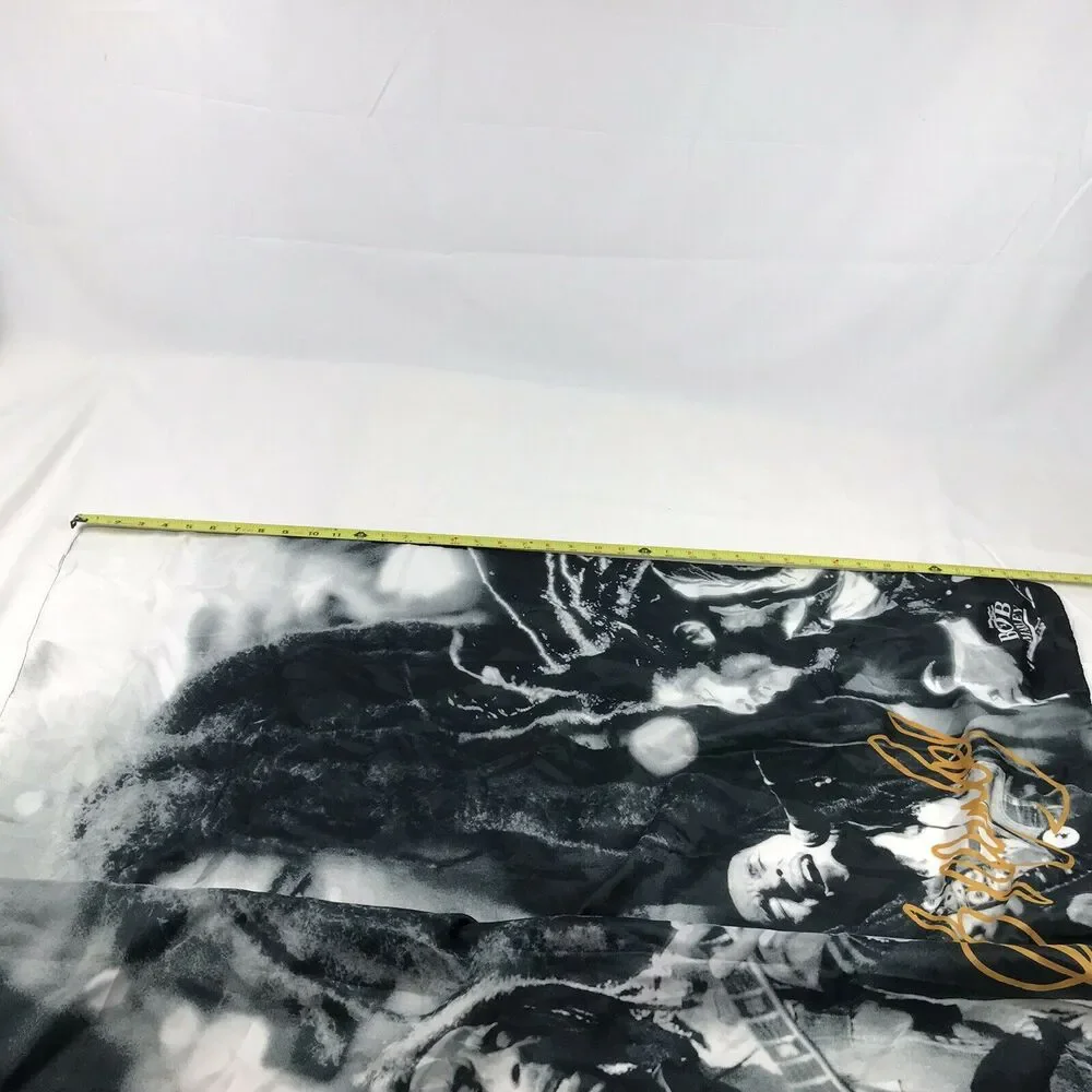Vintage BOB MARLEY Preowned. 2005 TEXTILE POSTER FLAG reggae‎